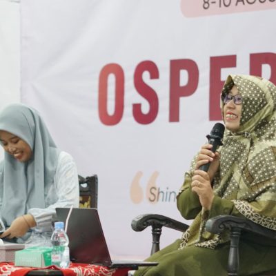 Santri baru 2025 mengikuti Dialog Aswaja