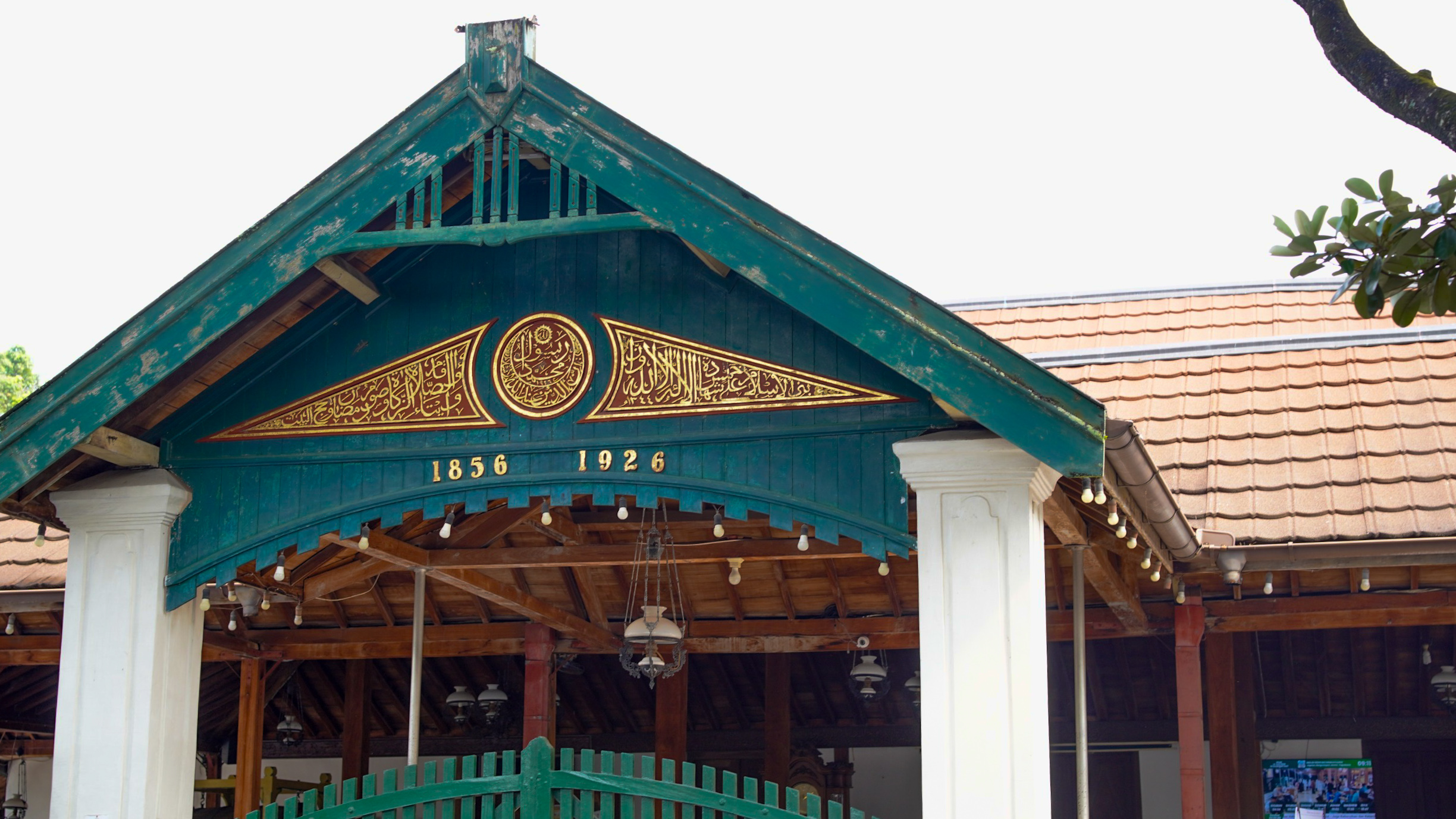 Masjid Berpagar Pura di Jantung Mataram Islam Abad ke-16