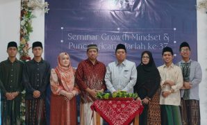 Puncak harlah dengan para pengasuh